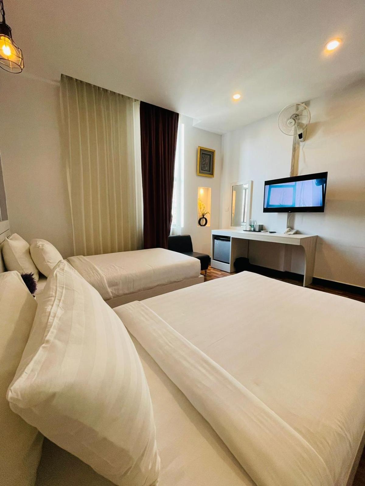 De Hotel プノンペン エクステリア 写真
